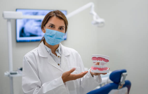Best Mobile Emergency Dentist in East Bronson, FL